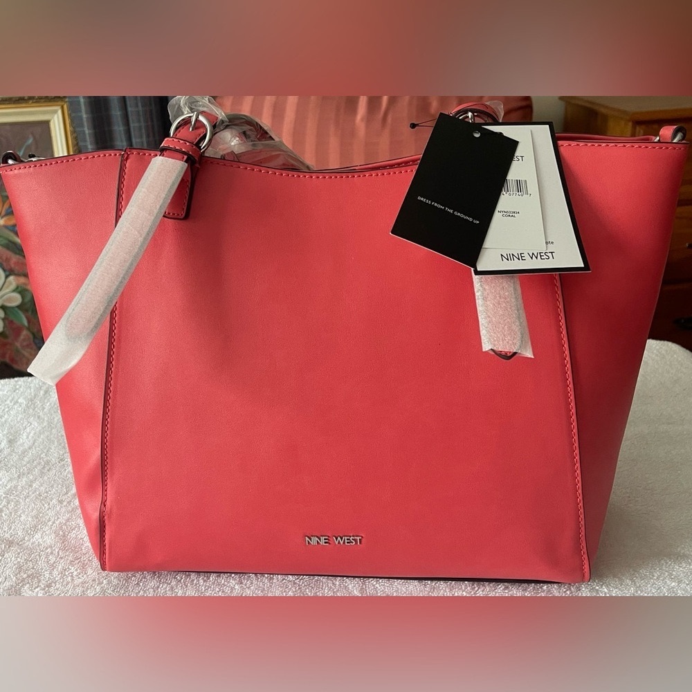 NWT Nine West Kylee Bag